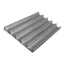 40X60 CM ALÜMİNYUM BAGET TAVA DELİKLİ (3 MM)