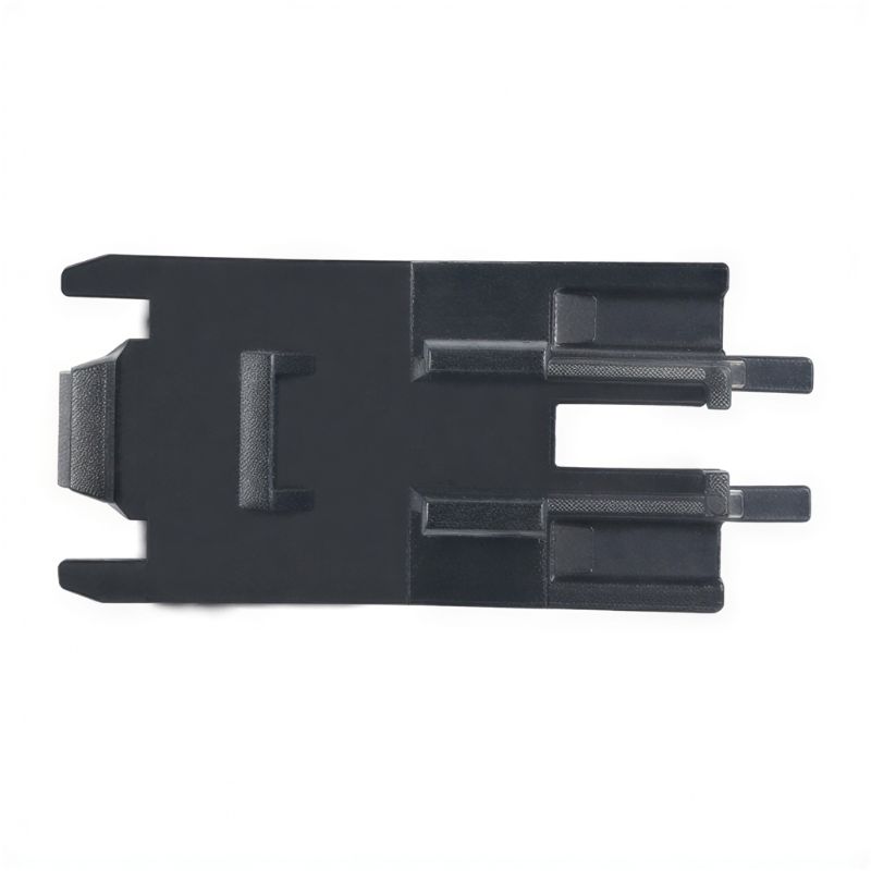 Renault Master Arka Cam Kriko Plastiği